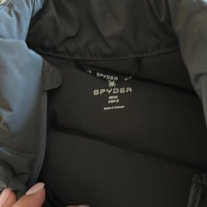 Spyder down vest mens. Excellent condition never used